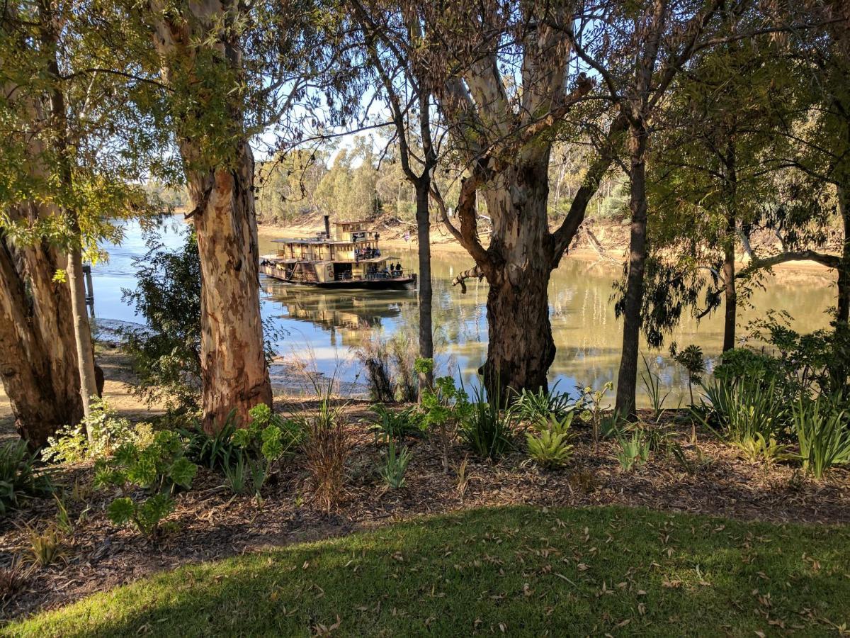 Moama Riverside Holiday Park Екстериор снимка