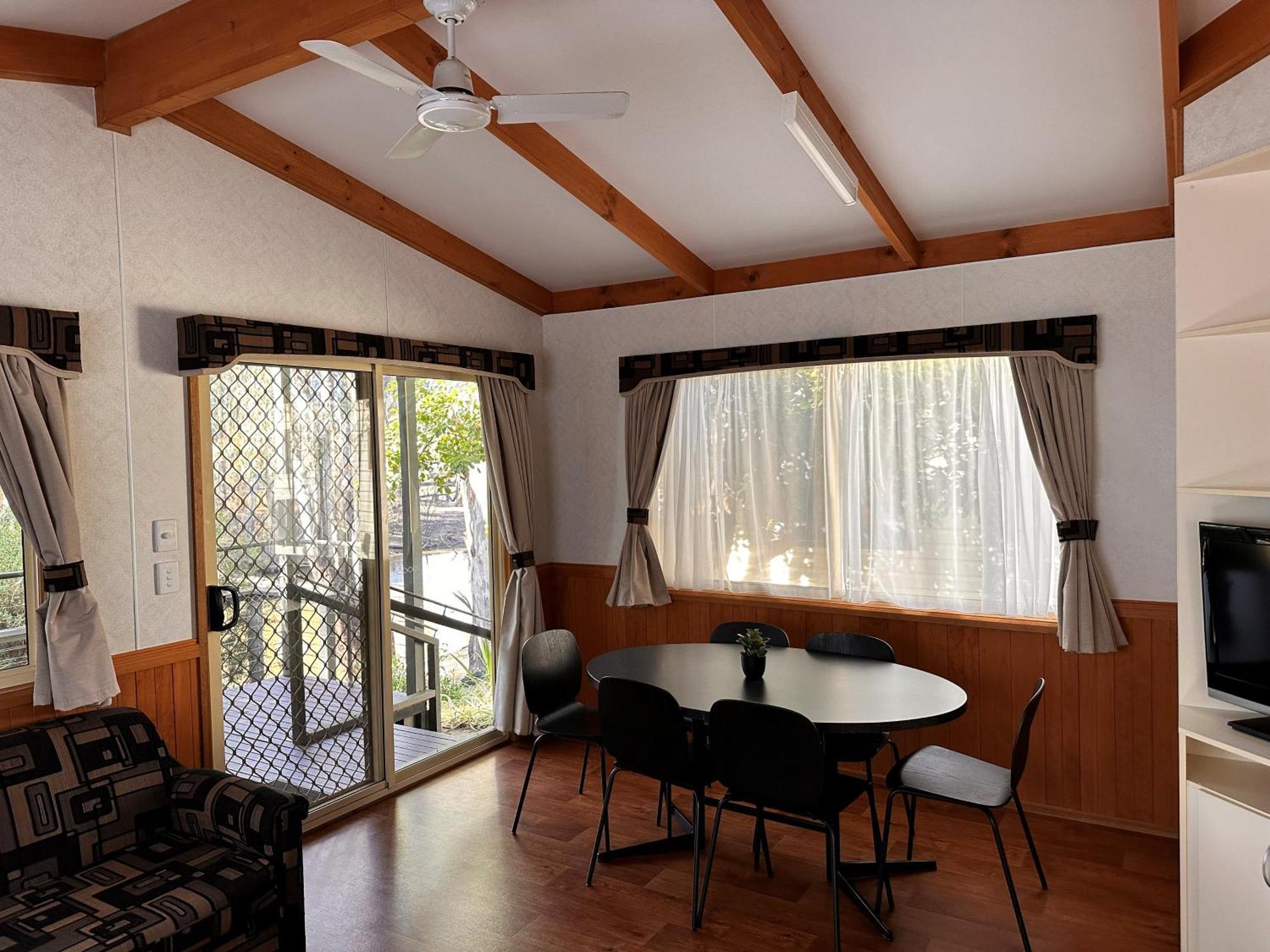 Moama Riverside Holiday Park Екстериор снимка