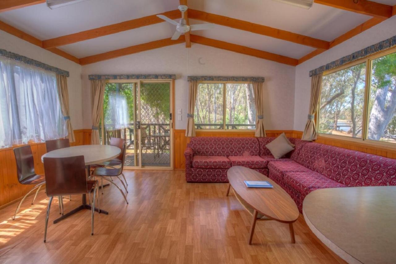 Moama Riverside Holiday Park Екстериор снимка